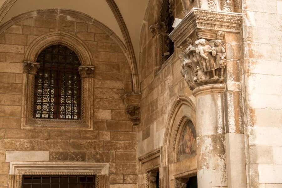 1.5-Hour Walking Tour of Dubrovnik's Old Town - Orlando’s Column and the City Bell Tower