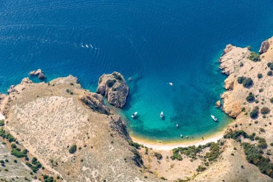 3,5h Wild Bays: Swim & Snorkel with Capt. Bobo (Public) - Should you book Captain Bobo’s Wild Bays trip?