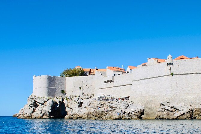 50-minute Panoramic Cruise of Dubrovnik with English Audio Guide - Finding the boat at Lokanda Peskarija