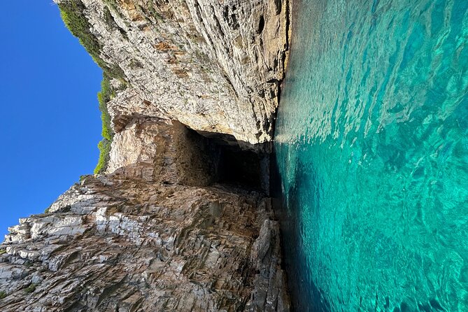 8h from Dubrovnik to the Elafiti islands with Quicksilver 675 boat - What the private format changes