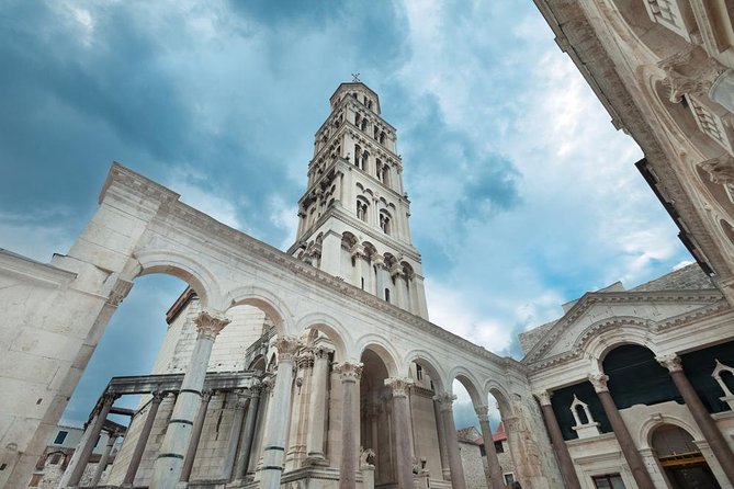 90-min Diocletian Palace Walking Tour - Public group or private tour?