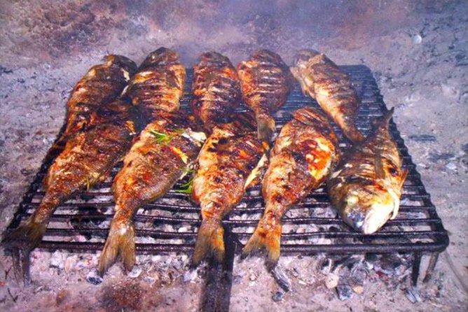 All-inclusive Gastro Blue Cave Tour from Split - Entering Biševo’s Blue Cave