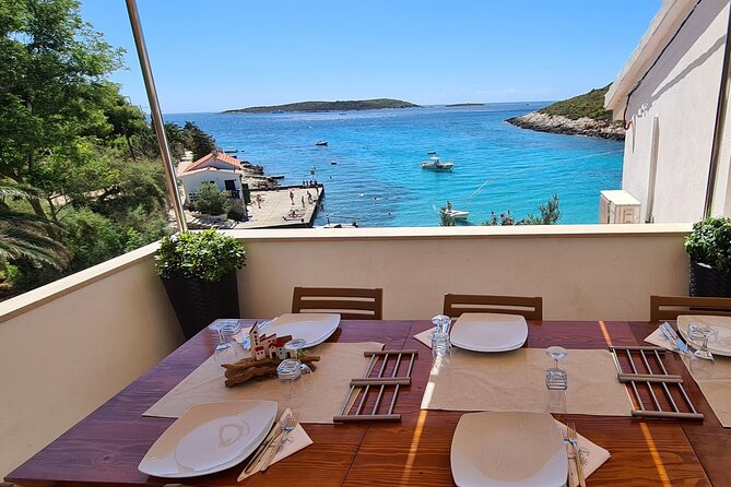 All-inclusive Gastro Blue Cave Tour from Split - Swimming near Vis, Budikovac, and Šolta