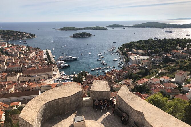Blue Cave and Town Hvar with 5 Island Boat Tour - A long day across the islands