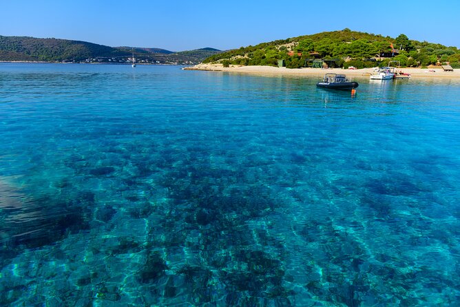 Blue Cave and Town Hvar with 5 Island Boat Tour - The former submarine shelter near Vis
