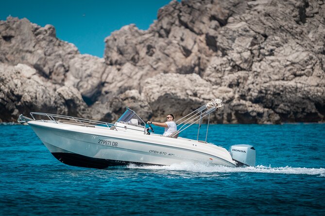 BLUE CAVE & ELAPHITI ISLANDS 4 HOURS ALL INCLUSIVE boat tour - Is $473.17 good value for your group?