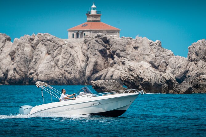 BLUE CAVE & ELAPHITI ISLANDS 4 HOURS ALL INCLUSIVE boat tour - Weather, comfort, and who will enjoy it
