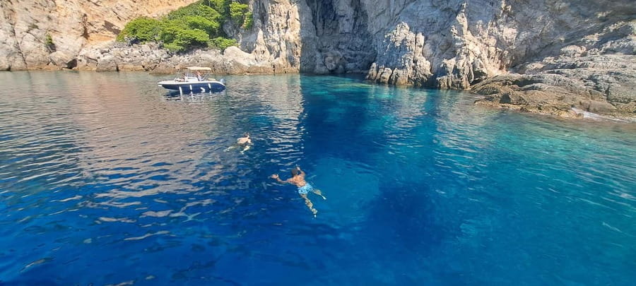 Blue Cave-Green caves-Lopud Sandy beach - tour with drink - Who should book this boat trip?