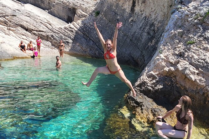 Blue Cave & Hvar, 5 Islands Speedboat with Luxury Seats in Shade - Two hours and 15 minutes in Hvar Town