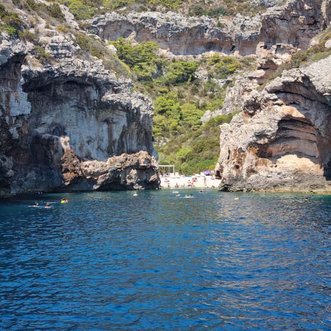 Blue Cave & Island Treasures: Komiža & 5 Gems Boat Tour - Budikovac Blue Lagoon for water time