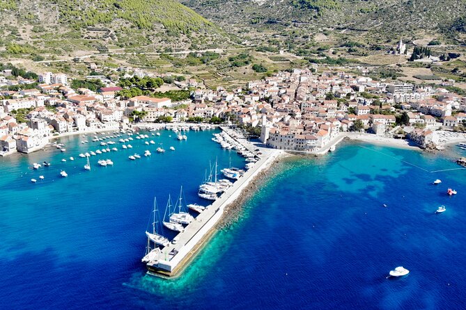 Blue cave, Mamma Mia and Hvar, 5 islands speedboat tour - Budikovac’s Blue Lagoon and the seasonal island plan