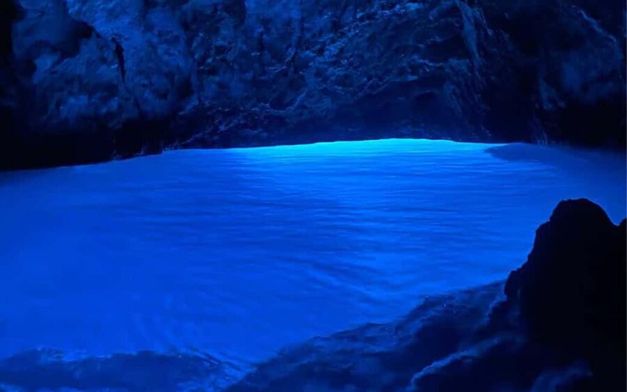 Blue Cave speedboat trip from Trogir - Komiža, where the schedule slows down