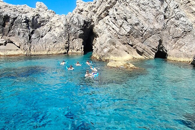 Blue & Green cave,Šunj beach - with drinks small group speedboat - FAQ