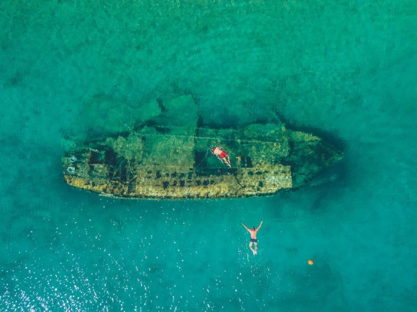 Blue Lagoon and hidden gems of island Šolta - Who will enjoy this Šolta boat trip most
