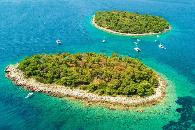 Blue Lagoon & Maslinica half day tour from Trogir - Ninety minutes at Blue Lagoon and Krknjasi Bay