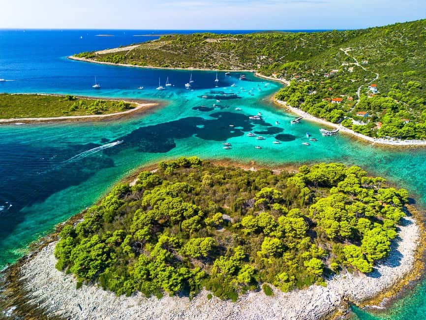 Blue Lagoon & Šolta Small-Group Boat Tour from Split - Maslinica on Šolta Island