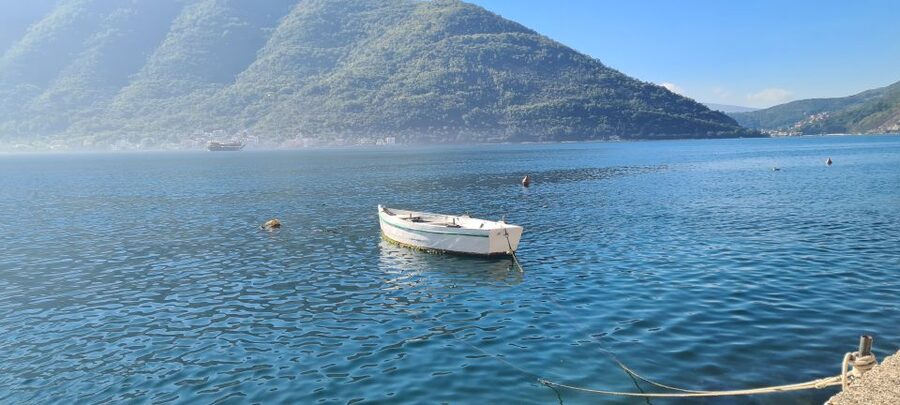 Blue Sea & Black Mountains - Montenegro - Should you book the Blue Sea & Black Mountains tour?