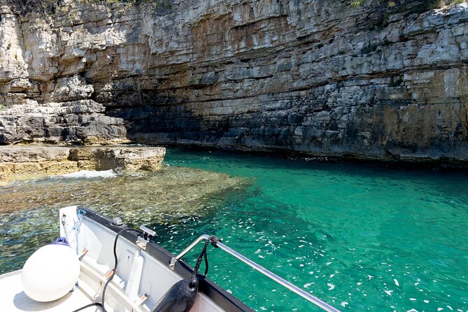 BOAT & KAYAK! Sea Adventure - Snorkeling & Cliff Jumps - Paddling beneath Pula’s high cliffs