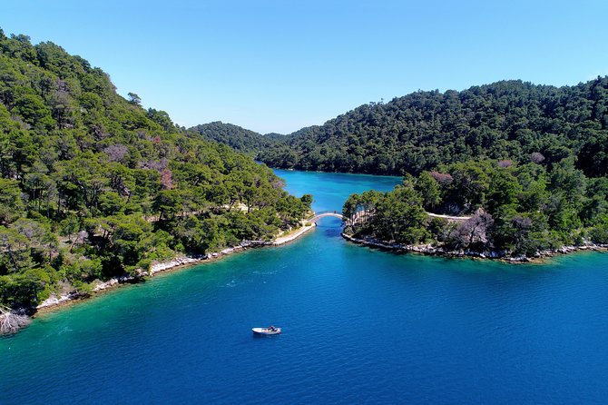 Boat Tour to Mljet National Park & 3 Islands - Saplunara and the short beach stop
