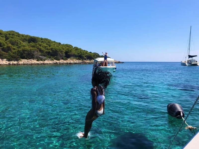 Brač: Blue Cave Island Hopping Luxury Tour - What the boat adds to a long day