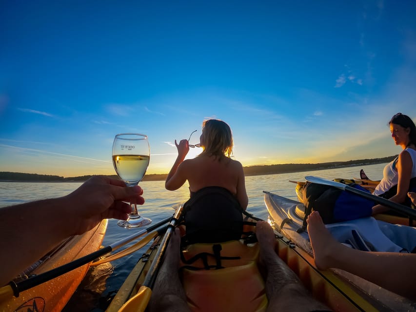 Cape Kamenjak: Sunset Kayak/SUP Wine Tour - Sunset, wine, and the return across the sea