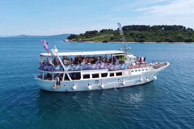 Captain’s Boat Party Split–Blue Lagoon Swim Stop + Free Shots &DJ - The Blue Lagoon swim stop
