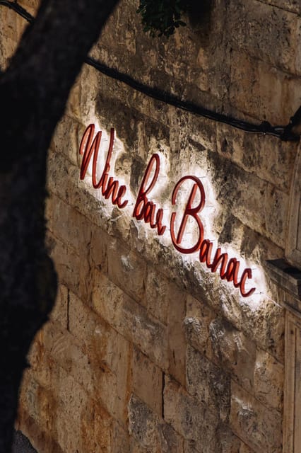 Cavtat: Banac Gallery Entrance & Sparkling Wine - Booking details that affect your plans