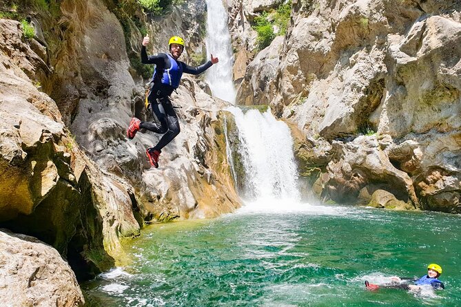 Cetina River Extreme Canyoning Adventure from Split or Zadvarje - Velika Gubavica: the signature 50-meter descent