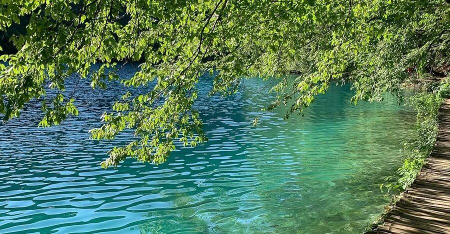 Croatia: Plitvice Lakes Private Tour with Hotel Pickup - The Big Waterfall and the lower lakes