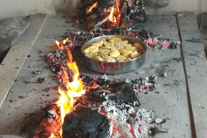 Croatian Traditional Cuisine: Peka Cooking Lesson - Why the rural setting adds value
