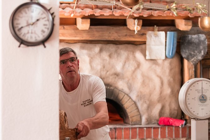Cycle Hvar Tour - The family cellar finish