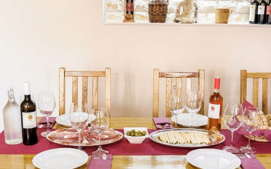 Dalmatian Delights: Food & Wine Tour from Split or Trogir - Šibenik and St. Jacob’s Cathedral