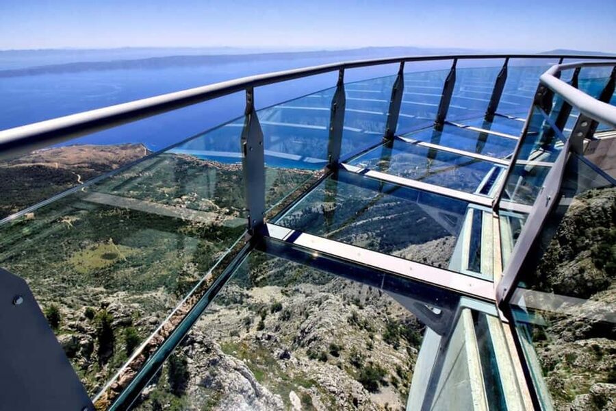 Day tour Skywalk Biokovo - Why the Skywalk feels different from a normal viewpoint