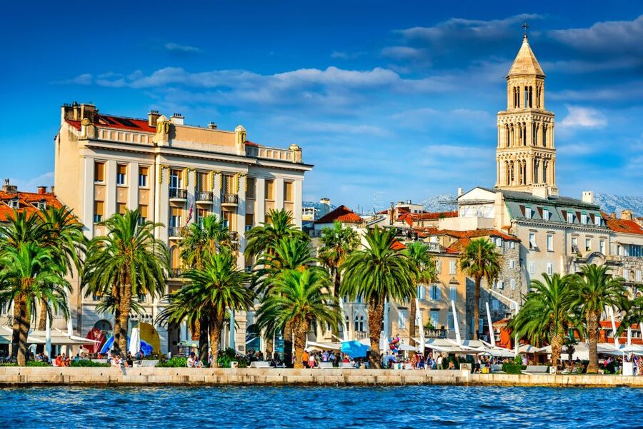 Discover The Old Town Split 1.5h walking Small group tour - Key points at a glance