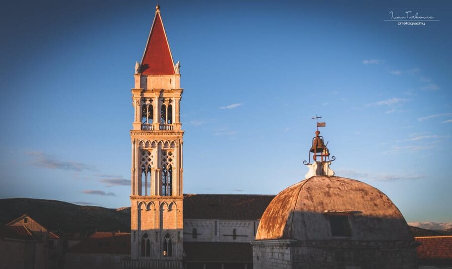 Discover Trogir: Guided Walking Tour of a Medieval Gem - Finishing Along the Waterfront Promenade