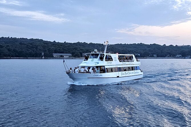 Dolphin Watching & Sunset Boat Tour With Dinner and Drinks - Brijuni’s villas, parks, and old settlement