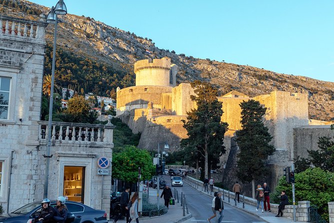 Drinks & Bites in Dubrovnik Private Tour - What the private format changes