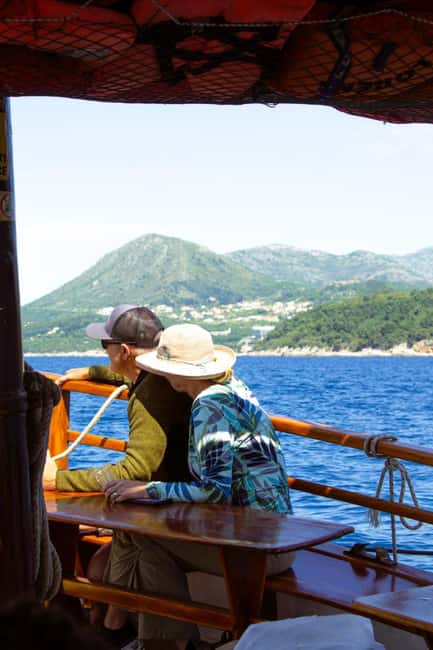 Dubrovnik: 6 hours Blue cave & Elaphiti with optional lunch - Lunch adds convenience, but changes the price