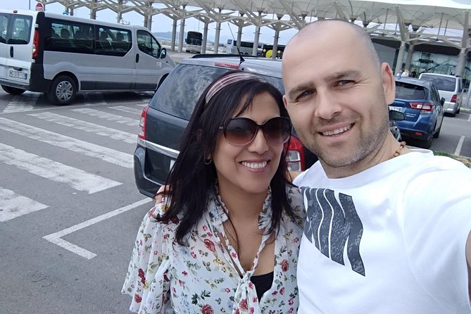 Dubrovnik Airport to Split Private transfer 1-8 pax (Door to Door any location) - Door-to-door service in Split