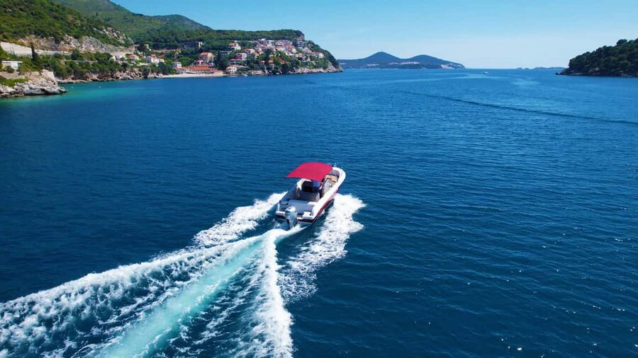 Dubrovnik: All-inclusive Islands and Caves Private Boat Tour - Sikirica Cove and the final swim