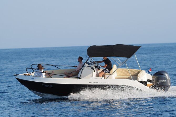 Dubrovnik:Blue cave and sandy beach Sunj with a private speedboat - Captain Ivan adds flexibility to the route
