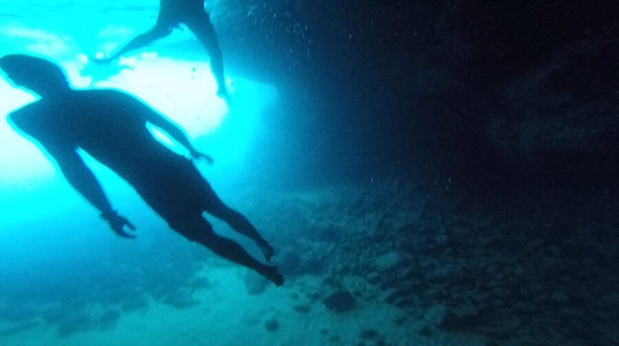 Dubrovnik: Blue Cave & Sunj Beach Boat Tour with Drinks - FAQ