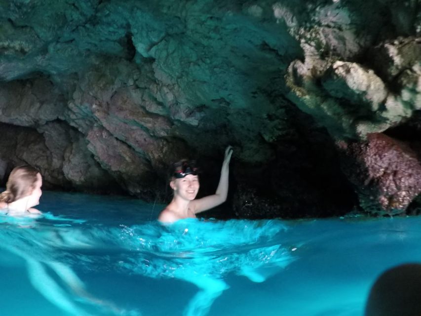 Dubrovnik: Blue Cave & Sunj Beach Boat Tour with Drinks - Four hours from Dubrovnik to the Elaphiti Islands