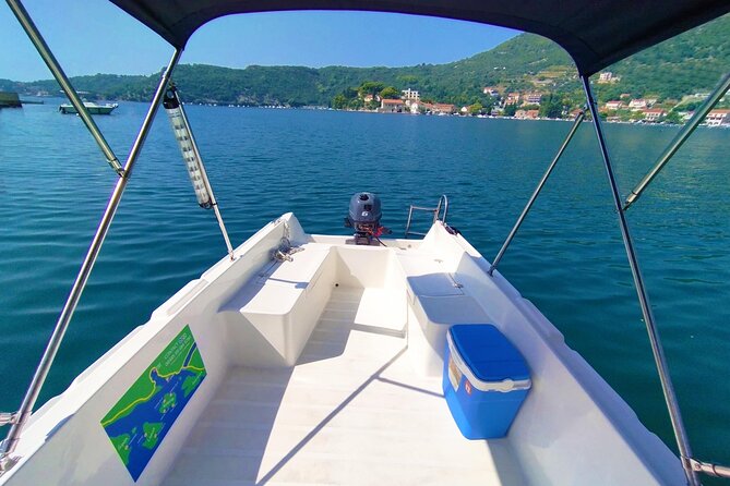 Dubrovnik Boat Rental without License - What is included for a comfortable day
