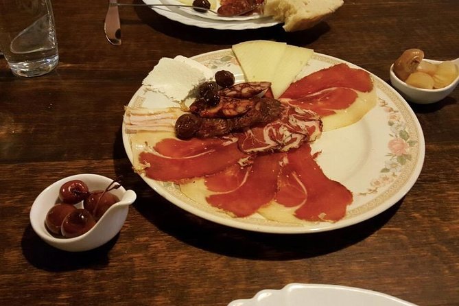 Dubrovnik Bosnia-Herzegovina Half-Day Wine Tour with Tastings - Trebinje’s farmers market and local treats