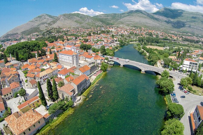 Dubrovnik Bosnia-Herzegovina Half-Day Wine Tour with Tastings - The guide and the feel of the day