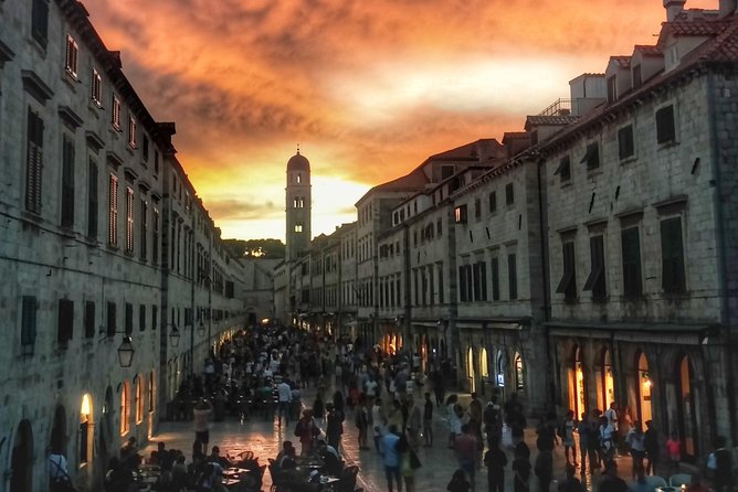 Dubrovnik by Night, History, Wine & Bites - A Small Group, But Not Always a Tiny One