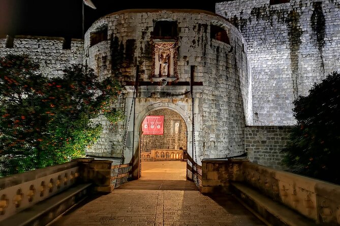 Dubrovnik By Night Walking Tour - Luža Square and the Bell Tower