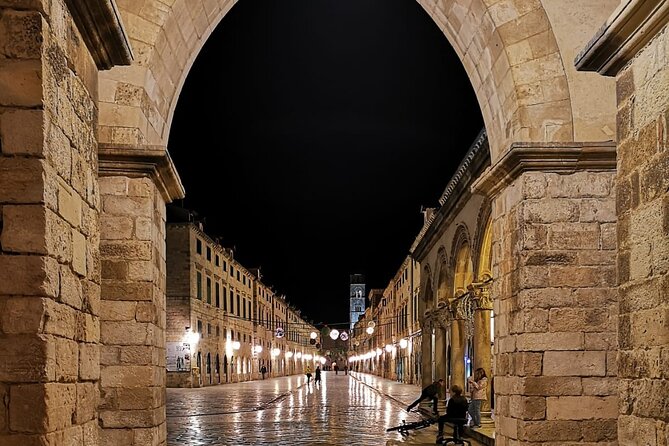 Dubrovnik By Night Walking Tour - The Cathedral and Its Treasury