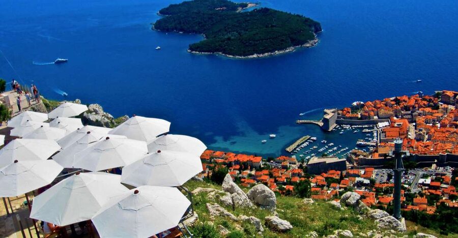 Dubrovnik: Cable Car, Walking Tour and City Walls Combo - Ride above the rooftops on the Dubrovnik cable car